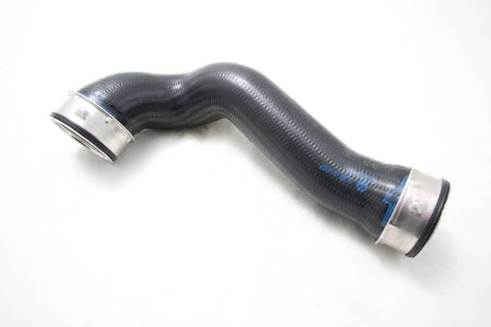 Upper Intercooler to EGR Hose (Mk4 BEW - New Beetle)